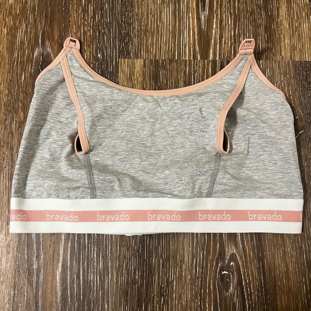 Bravado Clip and Pump Hands-Free Nursing Bra Accessory